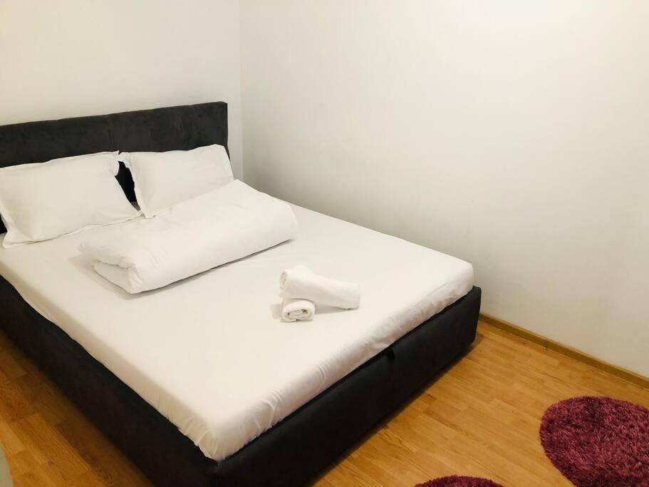 Nice Apt Near Spitalul Judetean, All You Need Lr14 ทิมิชัวรา ภายนอก รูปภาพ