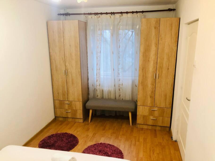 Nice Apt Near Spitalul Judetean, All You Need Lr14 ทิมิชัวรา ภายนอก รูปภาพ